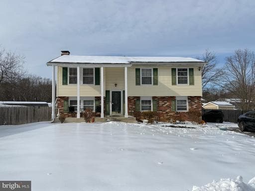 1210 MARSHALL LANE - Photo 1