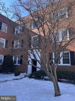3937 PENNSYLVANIA AVENUE 101 - Photo 1
