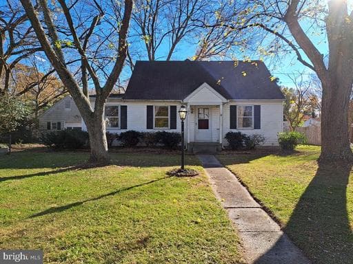 112 JOHNSON DRIVE - Photo 1