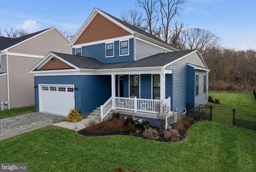 4005 DARK HORSE WAY - Photo 1