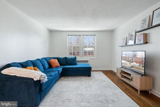 202 N GEORGE MASON DRIVE 202-2