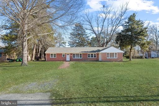 28570 OCEAN GATEWAY