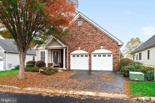 3 NIGHTINGALE DRIVE - Photo 1