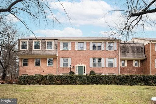5976 Westchester Park Dr, College Park, MD 20740-2815, United States - Photo 1