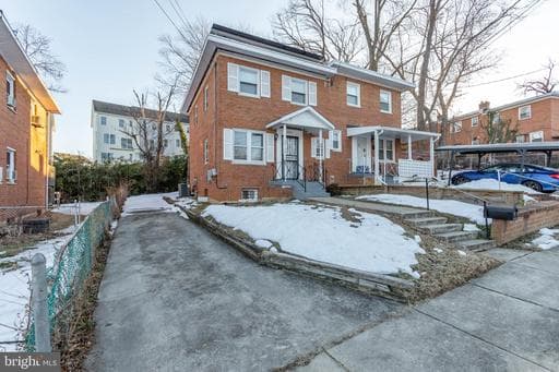 4924 MAURY PLACE - Photo 1