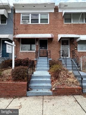 6426 NORTH CAPITOL STREET - Photo 1
