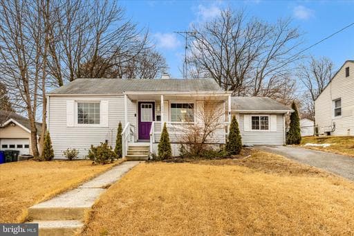 1230 Crescent Rd, Hagerstown, MD 21742-3021, United States - Photo 1