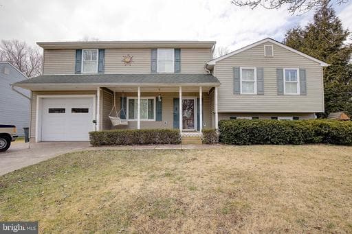 5510 BERKLEY MANOR LANE - Photo 1