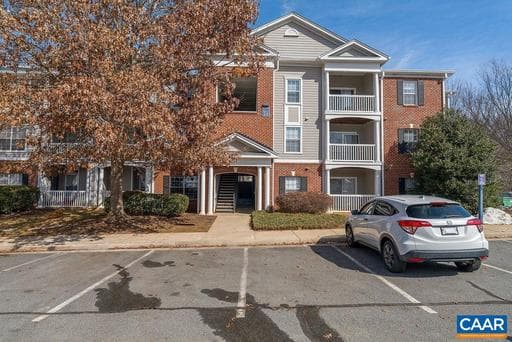 177 YELLOWSTONE DR,CHARLOTTESVILLE,VA,22903,ALBEMARLE