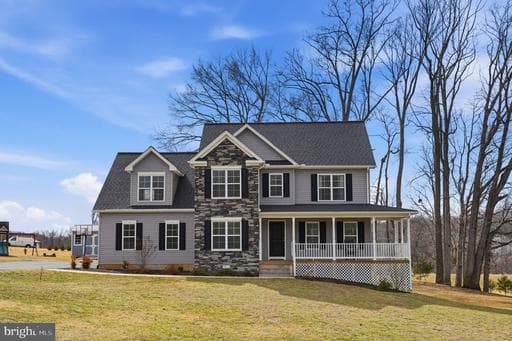 9372 BLACKBIRD LOOP - Photo 1