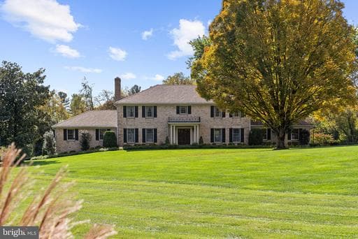 1207 TOWLSTON ROAD - Photo 1