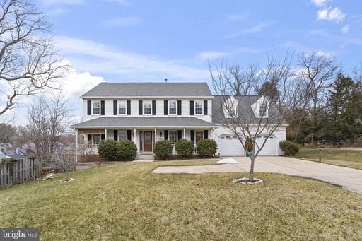 5904 CHIVALRY COURT - Photo 1