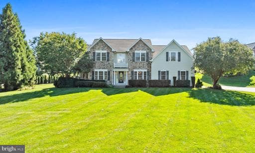 3300 LANCER COURT - Photo 1