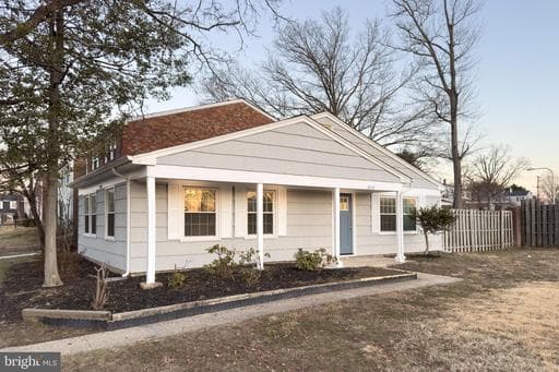 12714 MIDWOOD LANE - Photo 1
