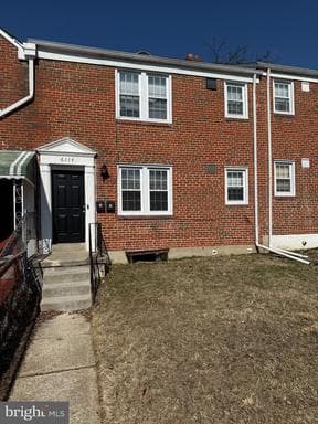 6114 MACBETH DRIVE - Photo 1