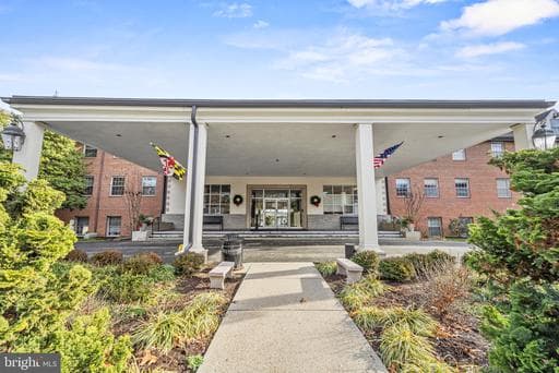 5301 WESTBARD CIRCLE 224
