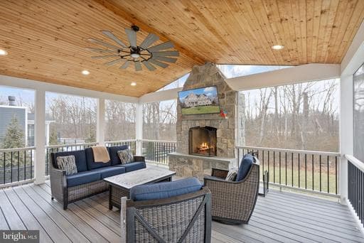 41123 HICKORY HEDGE PLACE - Photo 1