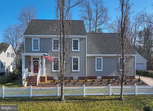 1613 MERCERS WAY - Photo 1