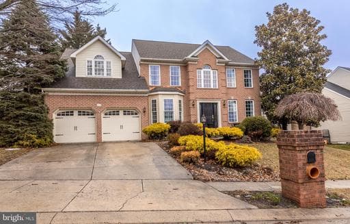 314 STREETT CIRCLE - Photo 1