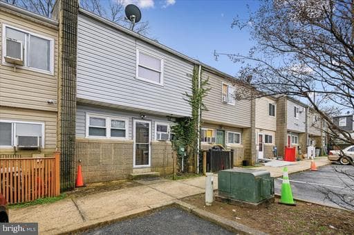 57 TOWN PINES COURT - Photo 1