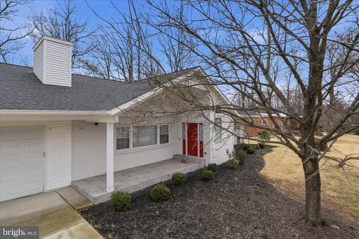 10009 FAIROAKS ROAD - Photo 1