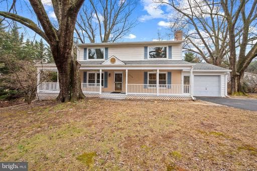 6916 Cynthia Ln, Derwood, MD 20855-1301, United States - Photo 1