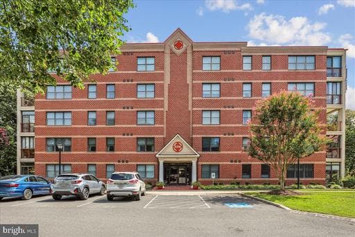 604 MCKINSEY PARK DRIVE 202 - Photo 1