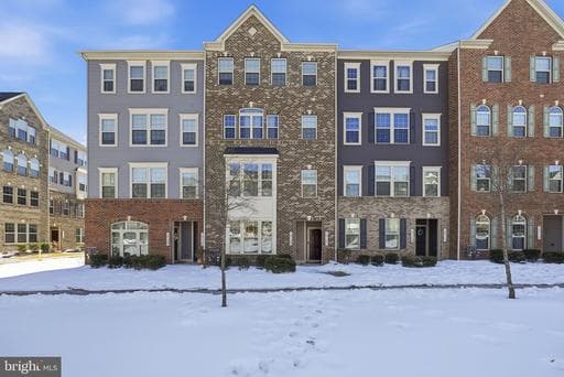 10123 DORSEY LANE 24 - Photo 1
