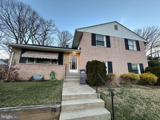 9213 SAINT ANDREWS PLACE - Photo 1