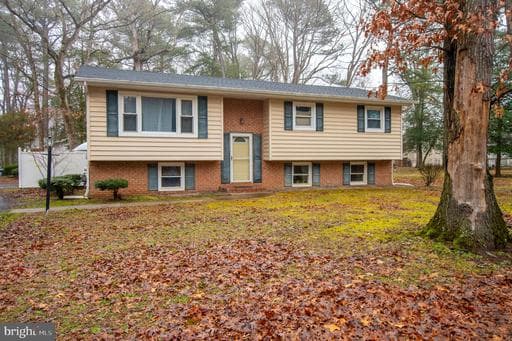 8331 AVALON BOULEVARD - Photo 1
