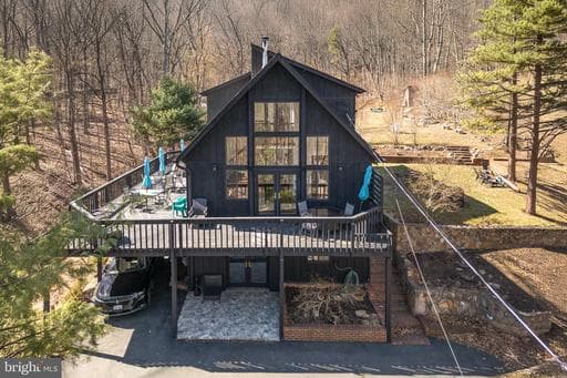 1616 MOUNTAIN ROAD - Photo 1