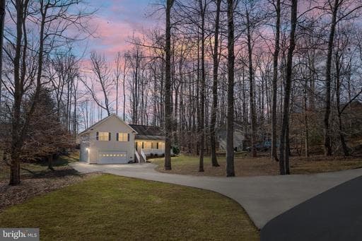 6206 DAWES DRIVE - Photo 1