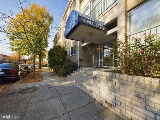 1920 NAYLOR ROAD T3 - Photo 1