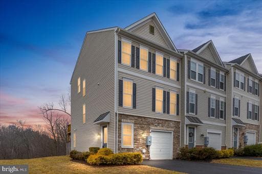 142 SEQUOIA DRIVE - Photo 1