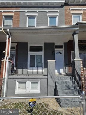 1766 MONTPELIER STREET - Photo 1