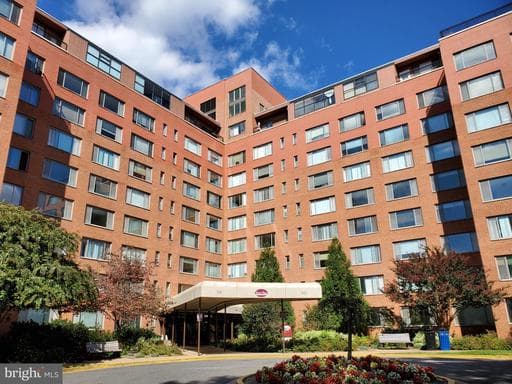 1111 Arlington Blvd, Arlington, VA 22209-3200, United States