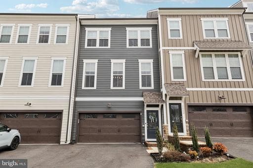 1687 ASPEN POPLAR ROAD - Photo 1
