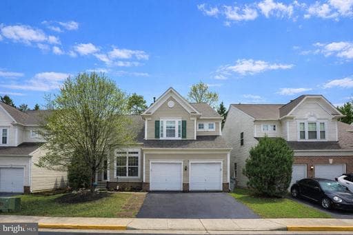 2448 Leyland Ridge Rd, Herndon, VA 20171-4833, United States - Photo 1