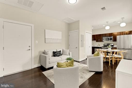 315 G STREET 303