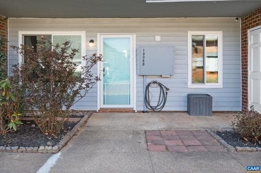1908 INGLEWOOD DR #B,CHARLOTTESVILLE,VA,22901,ALBEMARLE