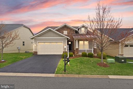 103 CLOAK LANE - Photo 1