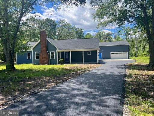 701 FARMINGTON ROAD - Photo 1
