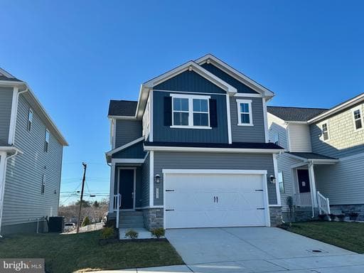 5731 HOWARD DRIVE - Photo 1