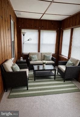 35 ELIZABETH AVENUE - Photo 1