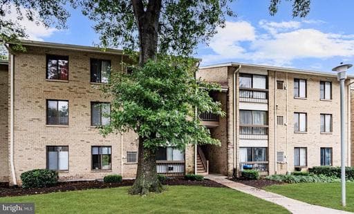 8865 ROLLRIGHT COURT G - Photo 1