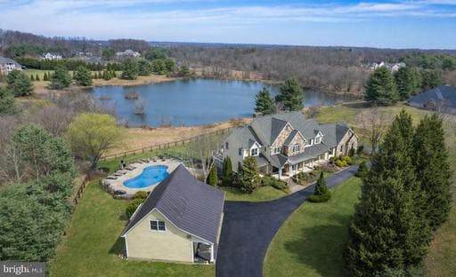 6821 Koandah Gdns, Highland, MD 20777-9784, United States - Photo 1