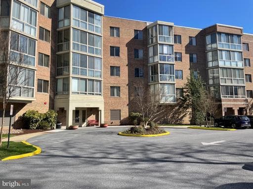 2900 N LEISURE WORLD BOULEVARD 212
