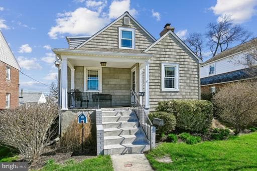 2724 ALDEN ROAD - Photo 1