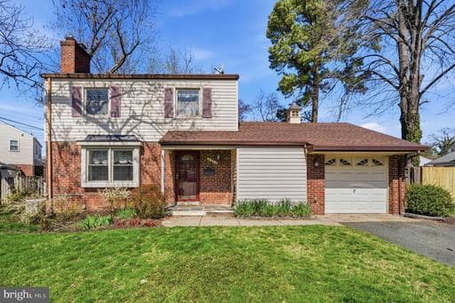 2502 HUGHES ROAD - Photo 1