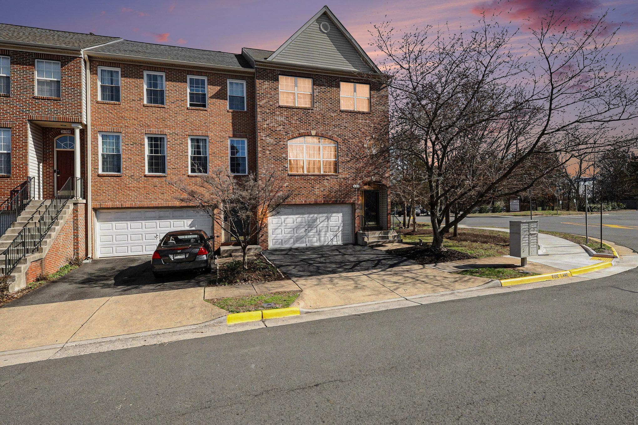 21512 Tamarack Ridge Sq, Sterling, VA 20164-8670, United States - Photo 1